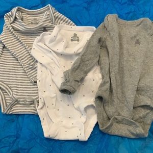 Baby GAP 100% Organic Cotton Heather Bodysuit (3 Pack)